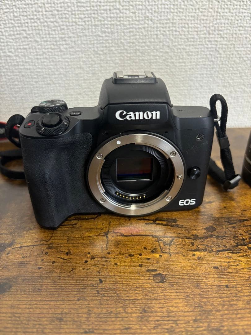 CANON EOS Kiss M2 ダブルズームキット ミラーレス一眼