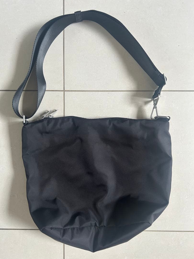 cos ユーティリティメッセンジャー　ナイロン　バッグ