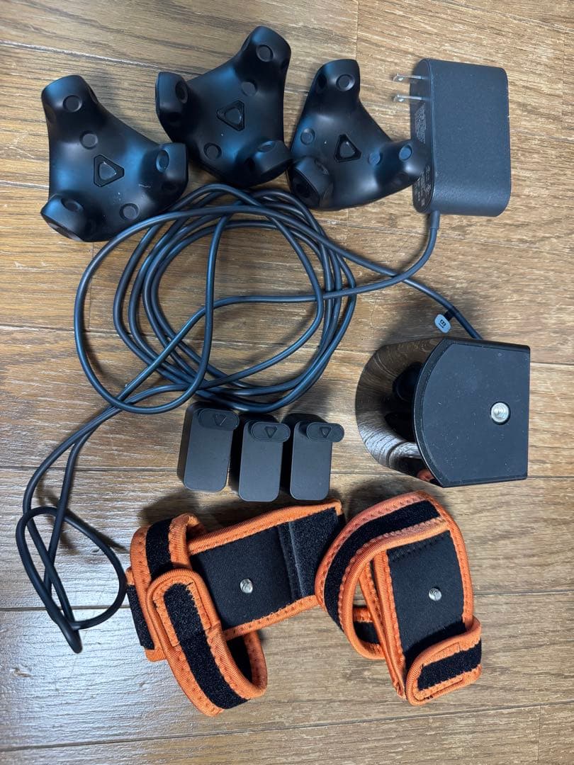 HTC VIVE トラッカー3.0と2.0ベースステーションセット
