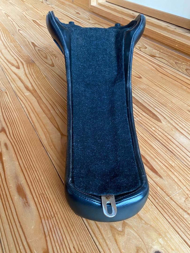 ハーレーダビットソン.エボソフティル イージーライダース製コブラシート。