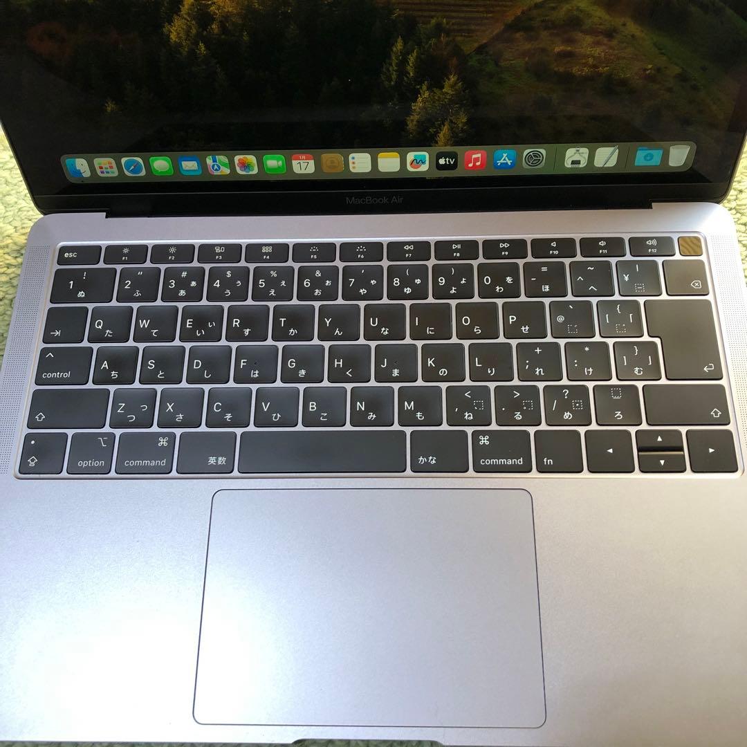 MacBook本体 MacBook Air 13-inch i5/8GB/128GB Retina