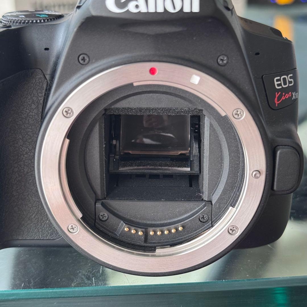 【格安・早い者勝ち】Canon EOS Kiss X10 デジタル一眼レフカメラ