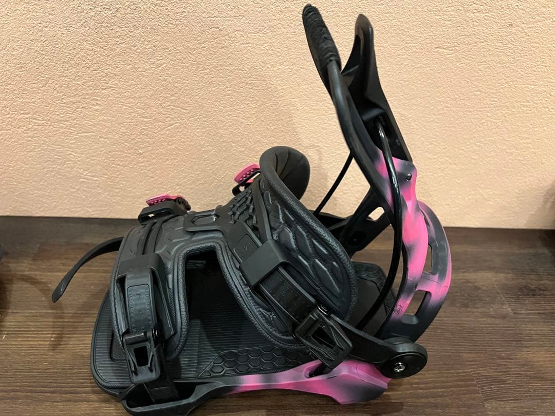 FLOW FENIX-PLUS スノーボードビンディング
