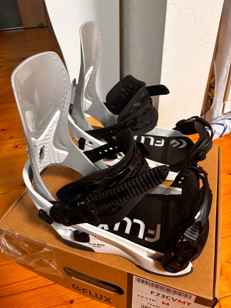 FLUX CVハイバックビンディング22-23 Mサイズ