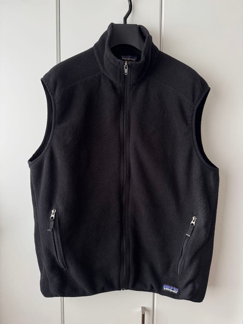 Patagonia パタゴニア シンチラベスト裾ネームBLACK黒