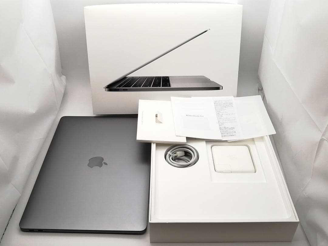 MacBook Pro 13 i5 256GB/16GB 美品