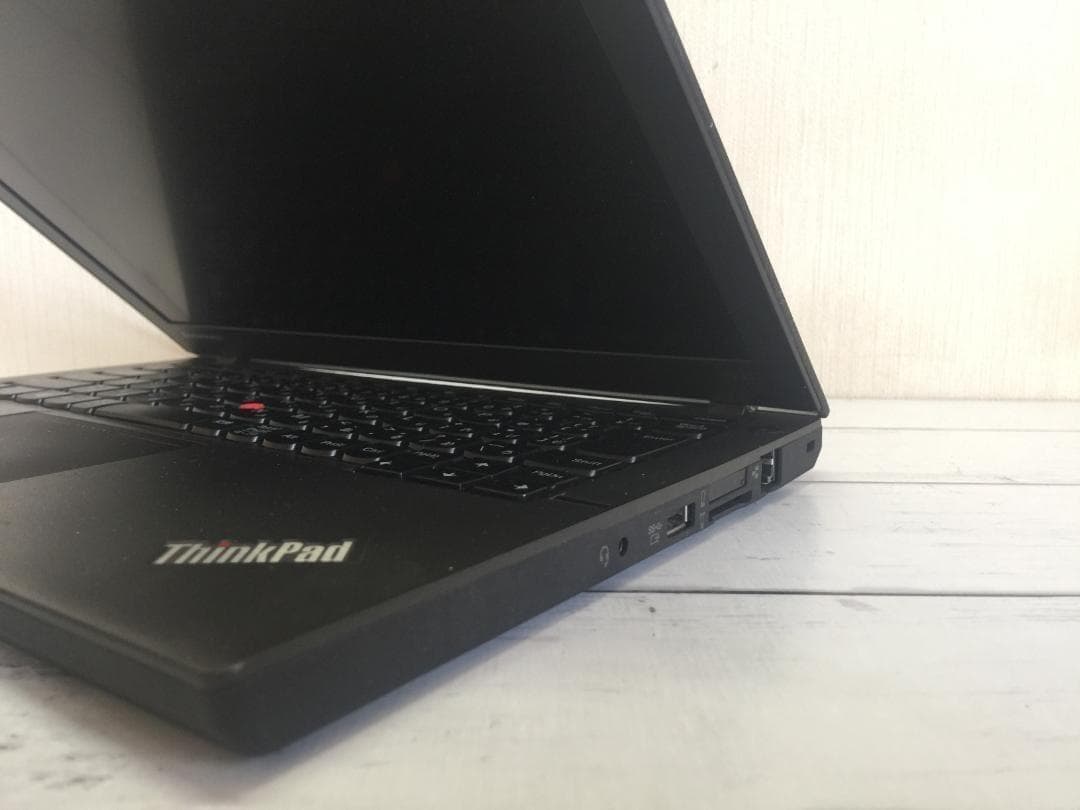 Lenovo ThinkPad X240 12.5型TFT 軽量・コンパクト