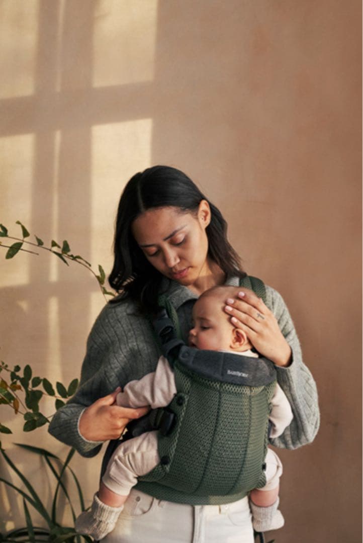 ベビービョルン 抱っこ紐 ハーモニー オリーブグリーン メッシュ