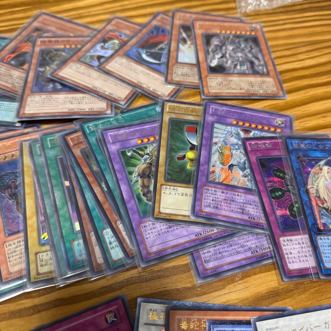 遊戯王カード レリーフ含む 大量セット