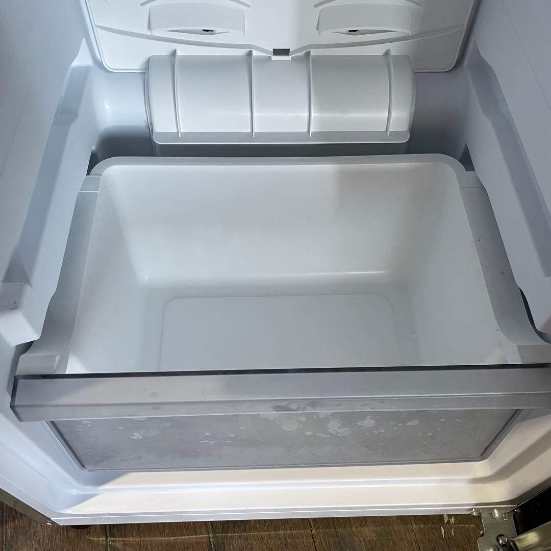 REFAGE YRZ-F23L ノンフロン冷凍冷蔵庫 2024年製 226L