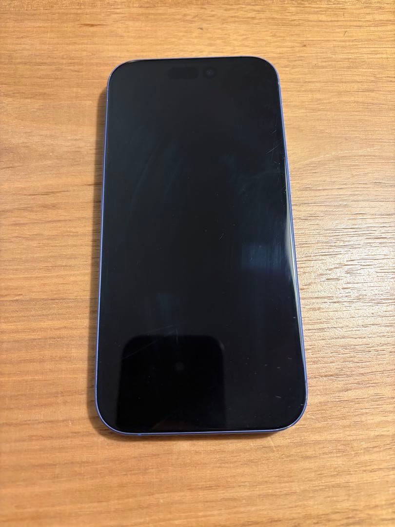 iPhone16 本体 ウルトラマリン 256GB 中古 バッテリー容量93%