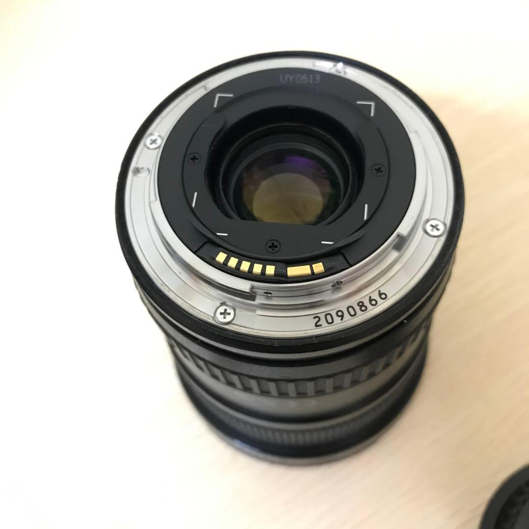 EF17-40mm F4L 元箱、取説、フード付き