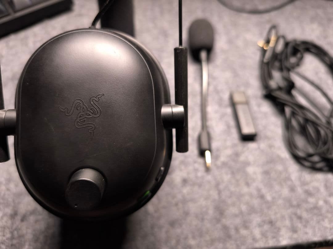 【Razer】BlackShark V2 Pro【ほぼ新品】