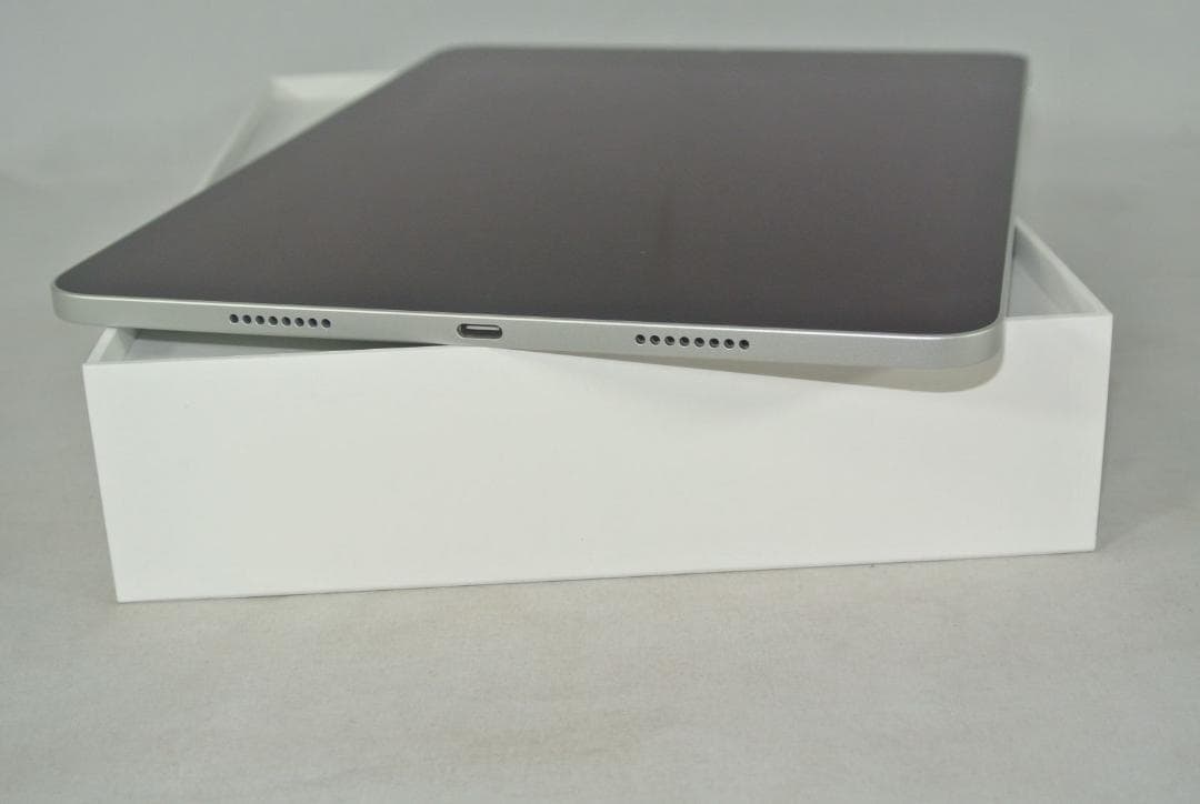 Apple iPad Pro 11インチ 第4世代 3K873J/A 展示美品