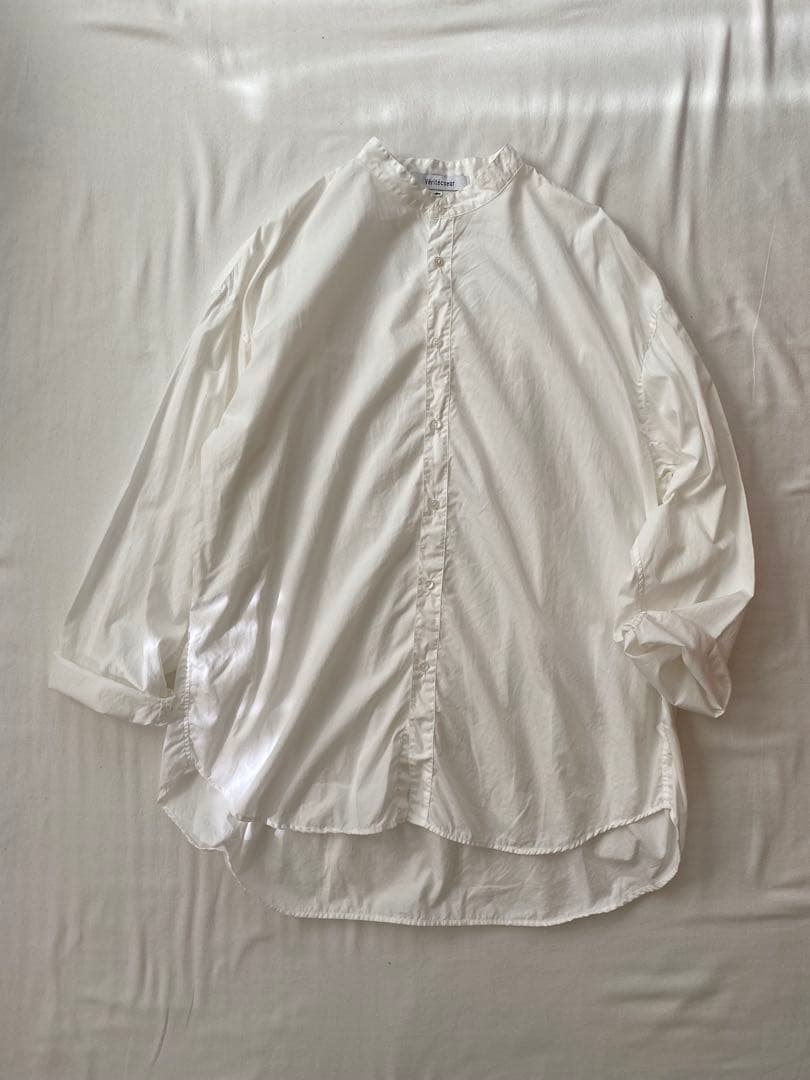 美品　Veritecoeur ユニセックススタンドカラーシャツ　VC-2591U