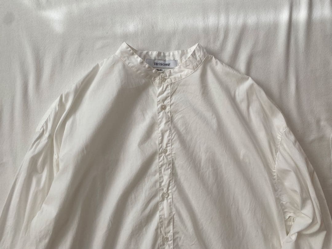 美品　Veritecoeur ユニセックススタンドカラーシャツ　VC-2591U