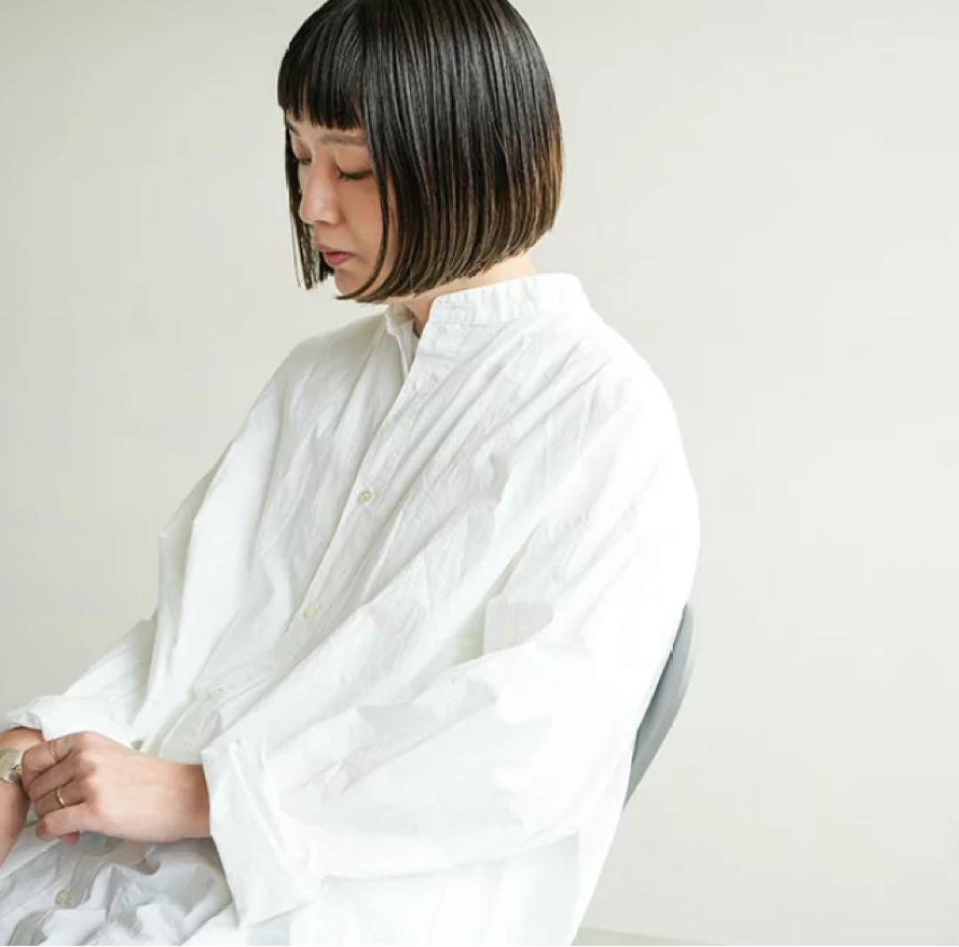 美品　Veritecoeur ユニセックススタンドカラーシャツ　VC-2591U