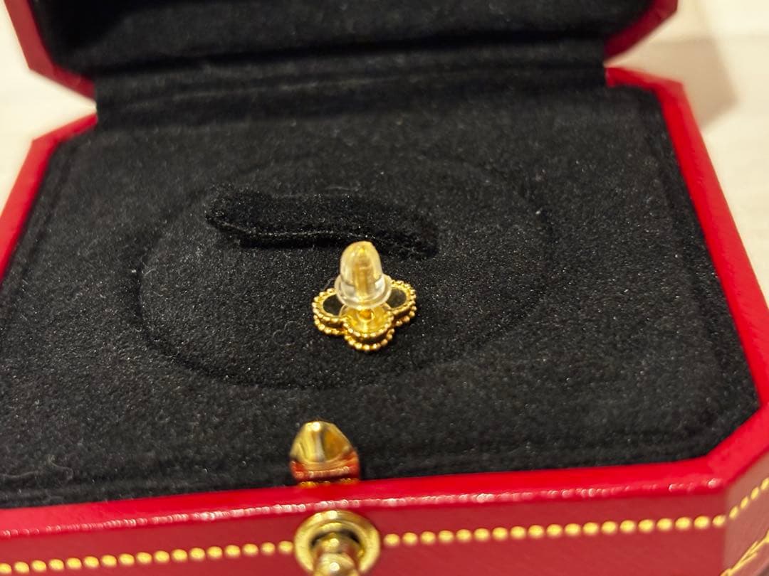 ヴァンクリーフ&アーペル VCA アルハンブラ オニキス ピアス K18 750