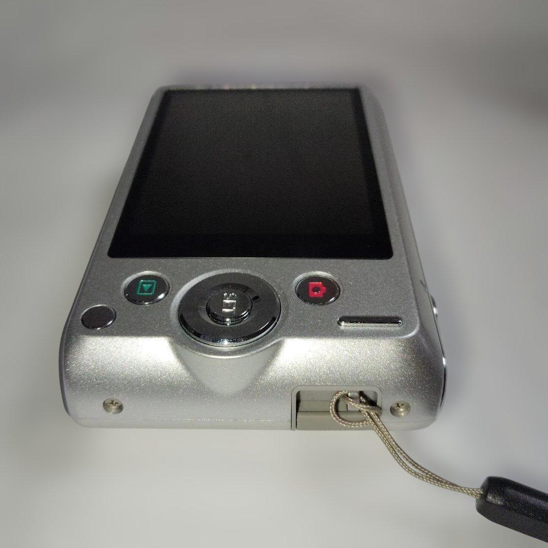 CASIO EXILIM EX-ZS240デジタルカメラ