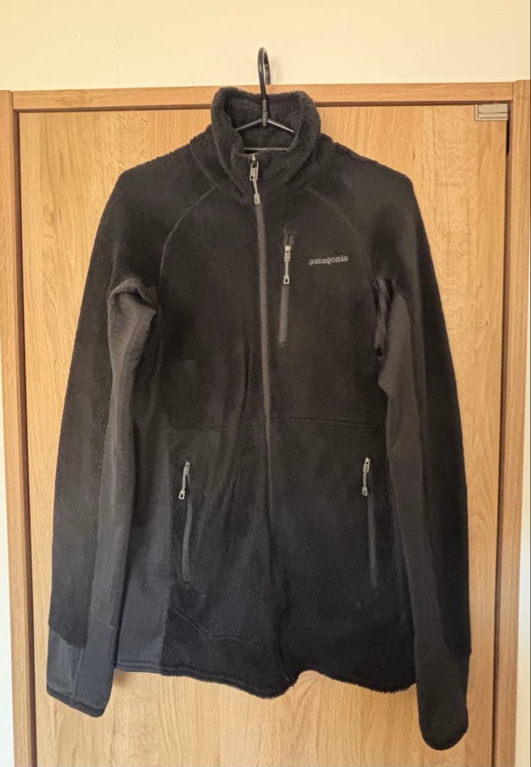 Patagonia　フリースジャケット　R１　Mサイズ