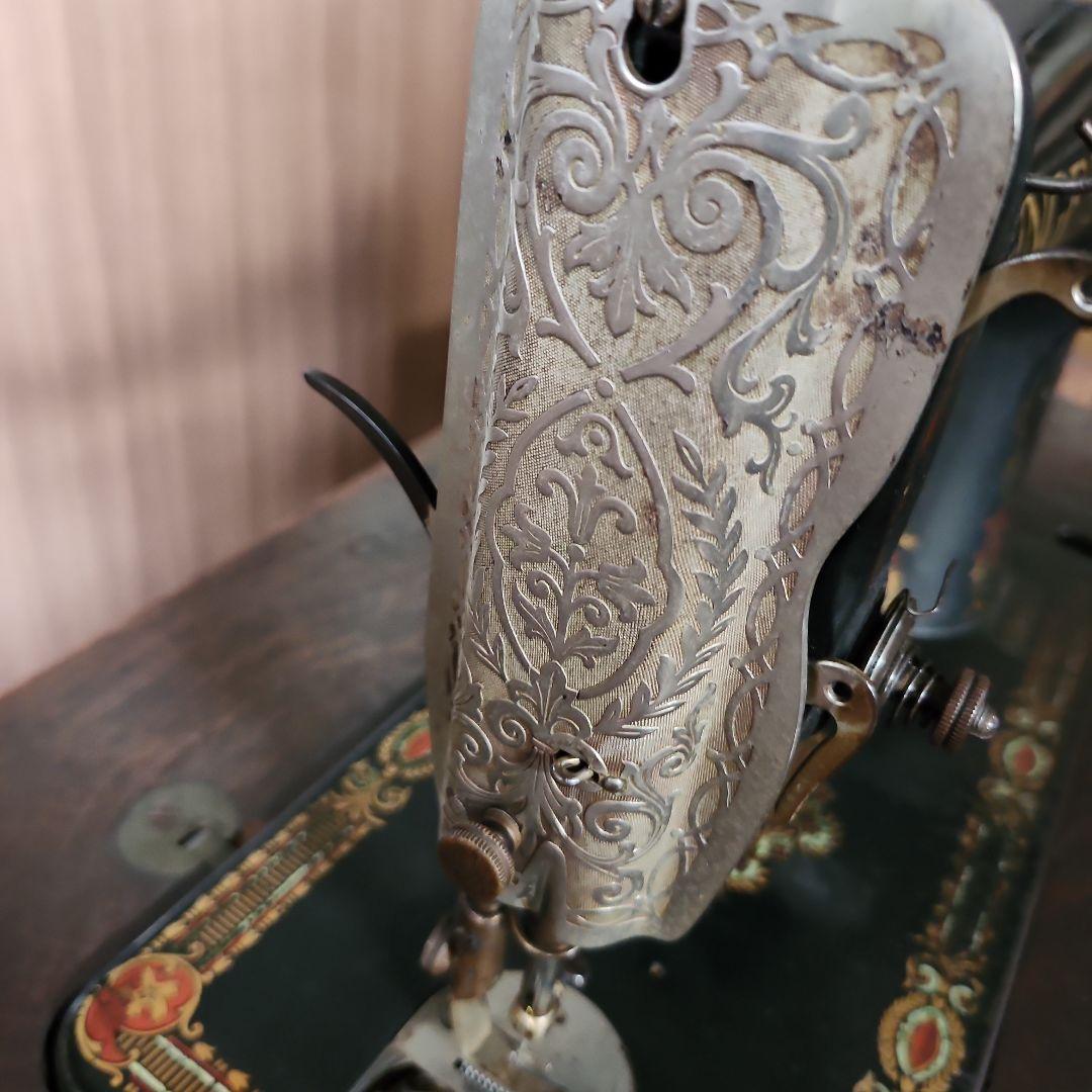 アンティーク　シンガー SINGER　足踏みミシン　編脚　108年前のアメリカ製