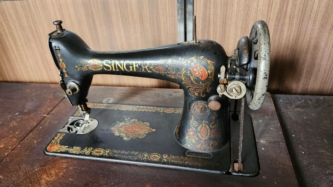 アンティーク　シンガー SINGER　足踏みミシン　編脚　108年前のアメリカ製
