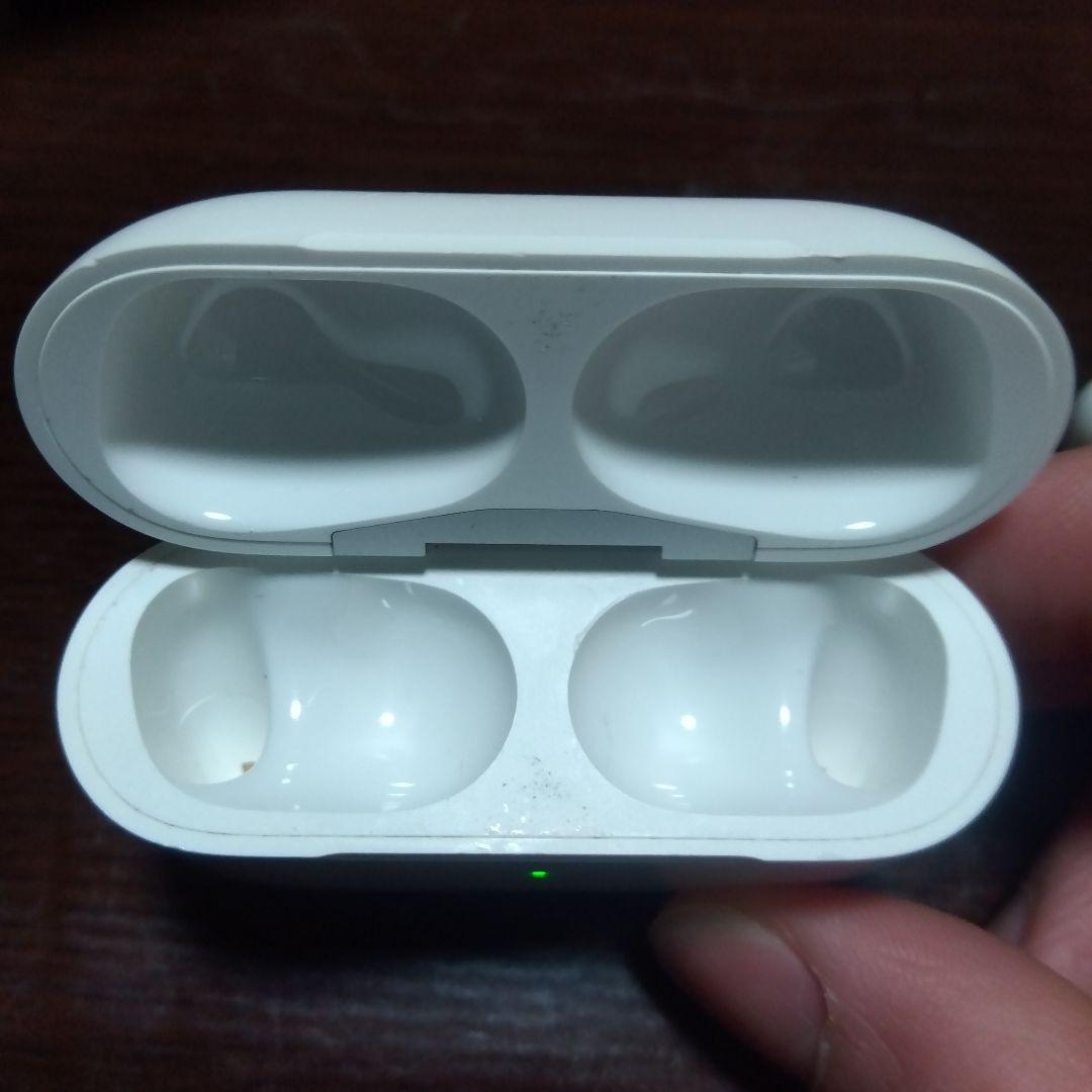 AirPods Pro 第二世代 本体 充電ケース付き