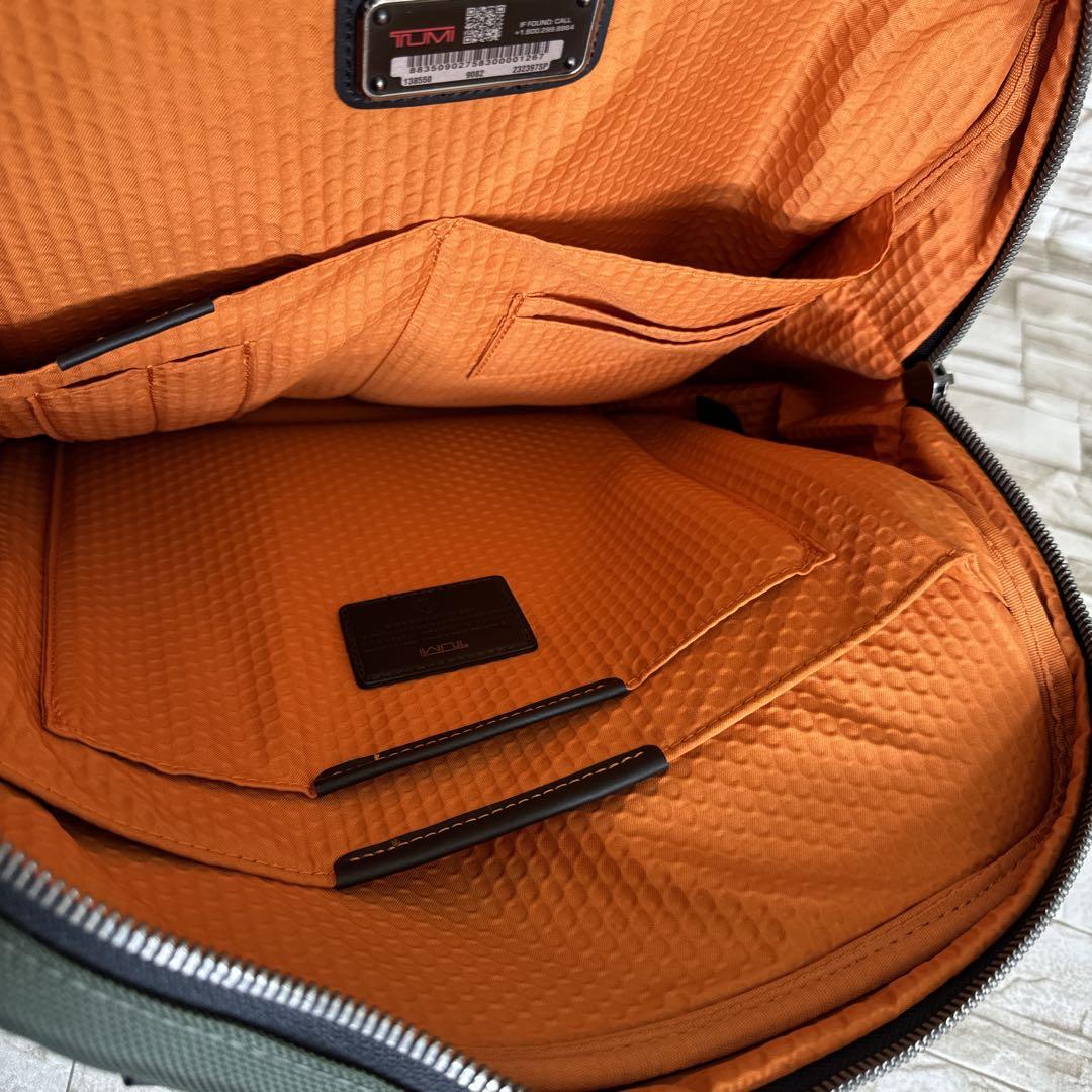 TUMI ALPHA BRAVO カデット　美品　２WAY バッグ