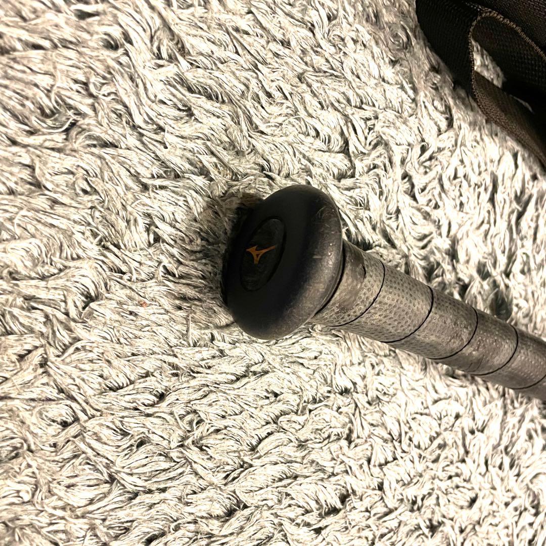 【美品 ケース付き】 ミズノ ビヨンドマックスレガシー 軟式用 バット 84cm