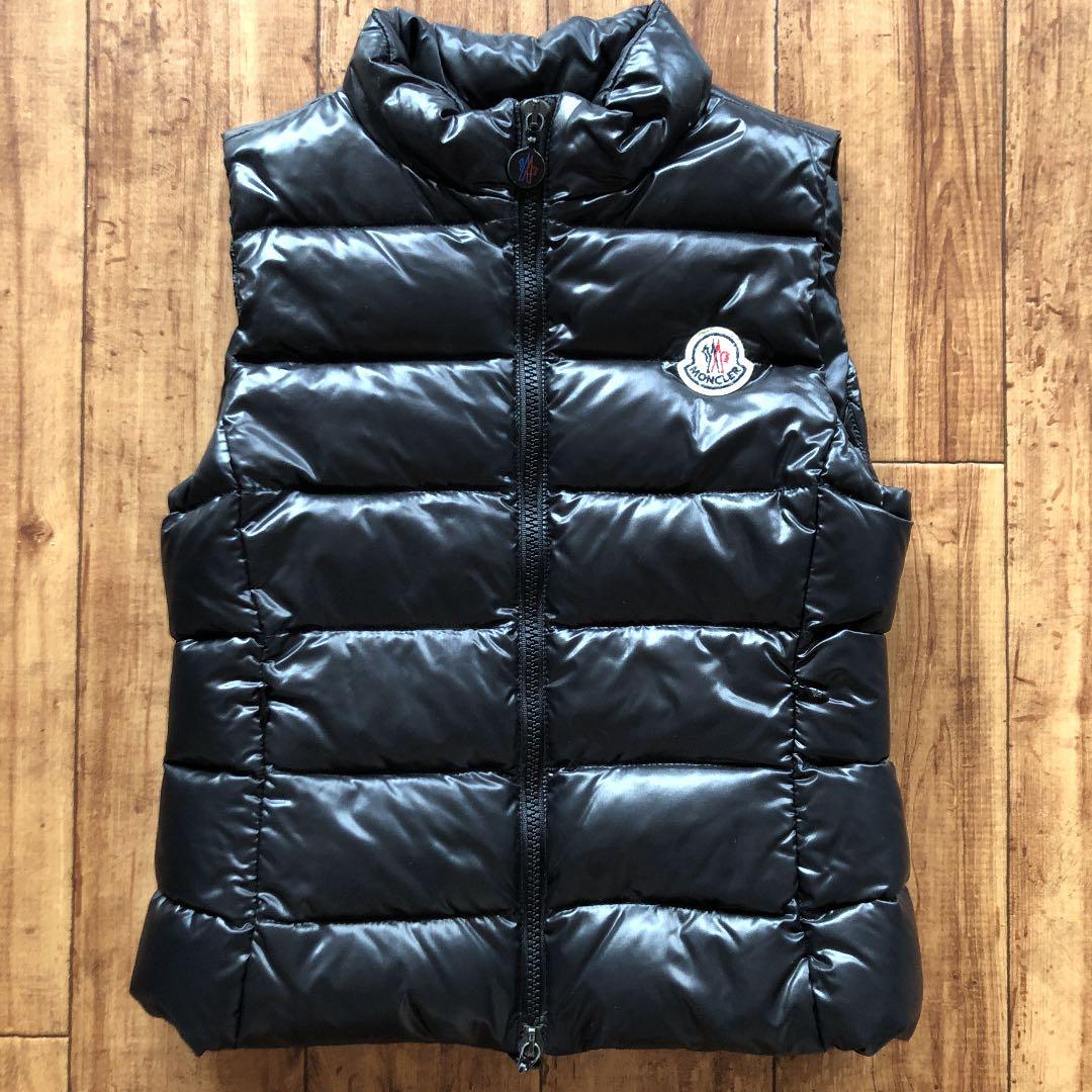 かんな様☆おしゃれキッズに♪モンクレール 120 ダウンベスト☆
