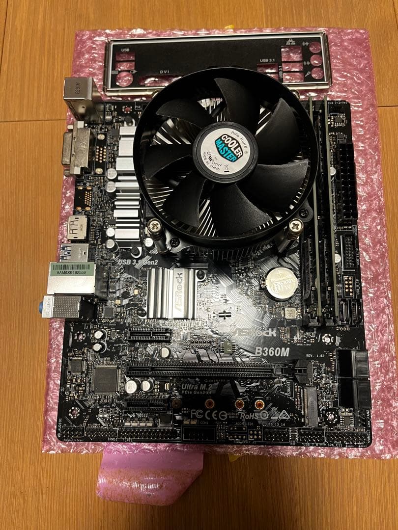 CPU core i7 8700 b360m 16GB