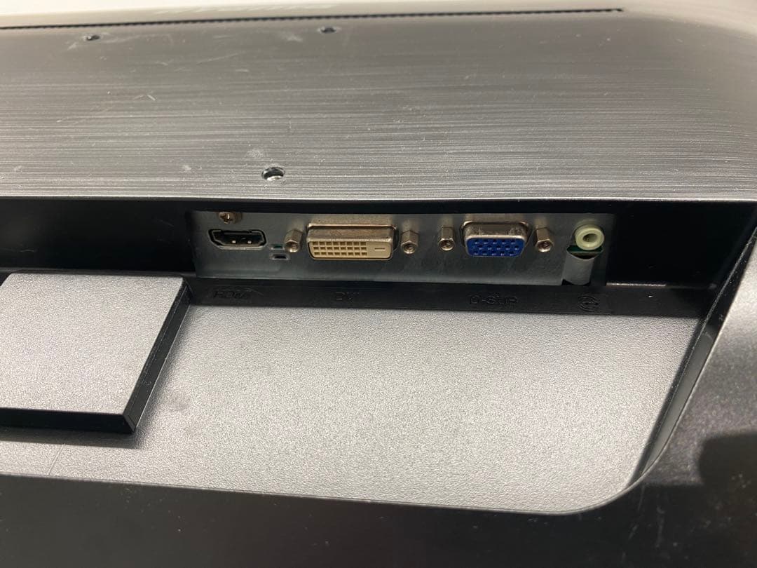 iiyama ディスプレイモニター本体 エルゴトロン　モニターアーム付き