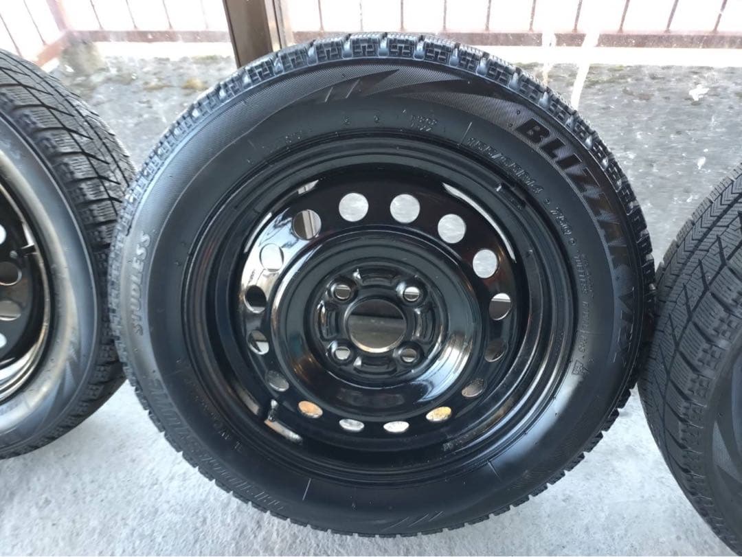 スバル　純正　ホイール　タイヤ　セット　14インチ　スタッドレス　スチール　中古