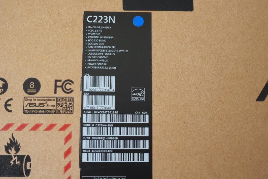 ASUS Chromebook C223N 英語配列キーボード