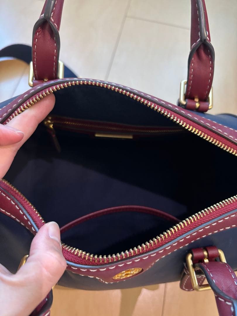 トリーバーチ　ボストンバック