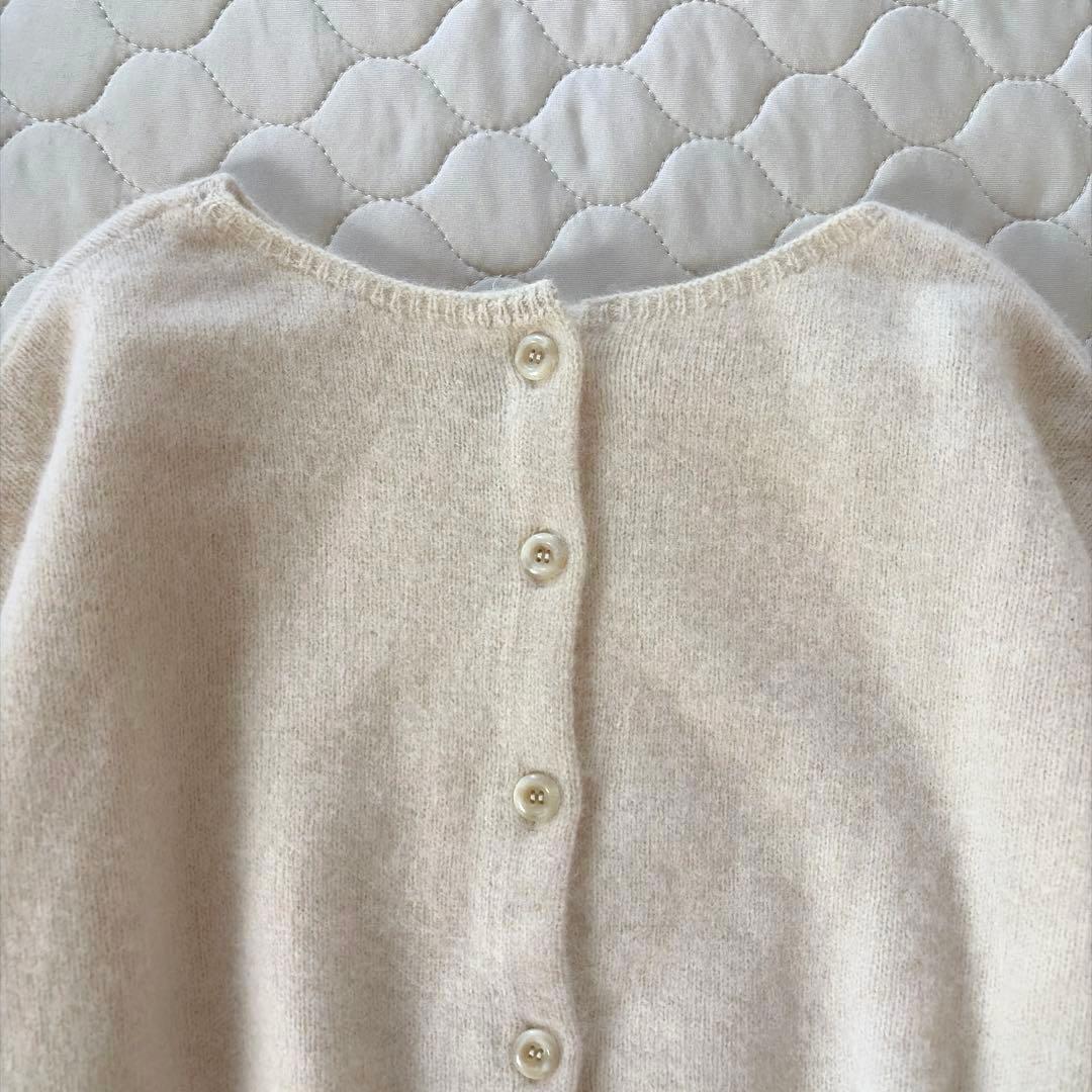 【24SS美品】BEARDSLEY FOXウール後ろボタンニット　アイボリー