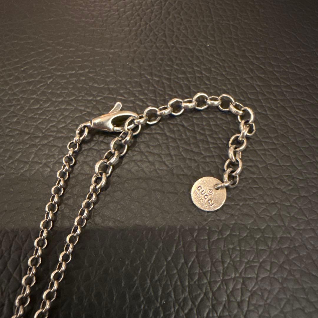 Gucci シルバー GGロゴ ネックレス