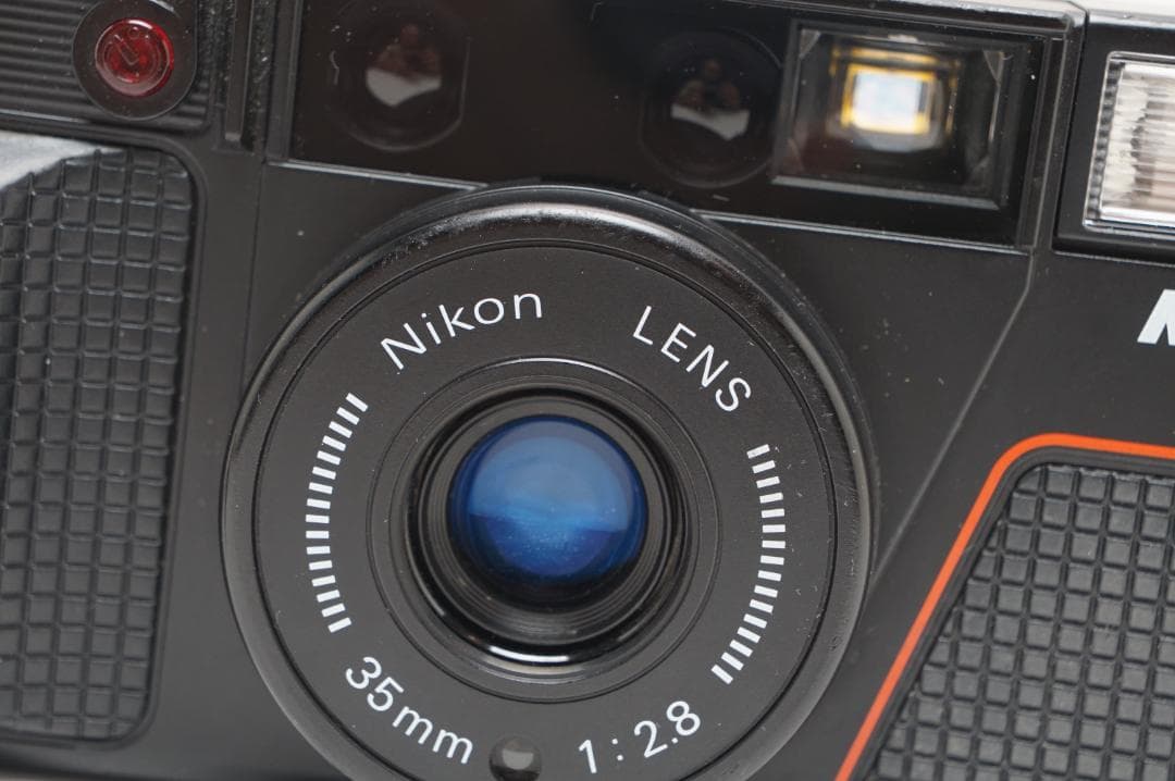 動作美品　Nikon L35AD2 ピカイチ フィルムカメラ