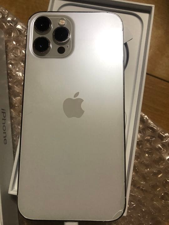 iPhone 12 Pro Max シルバー 256 GB SIMフリー