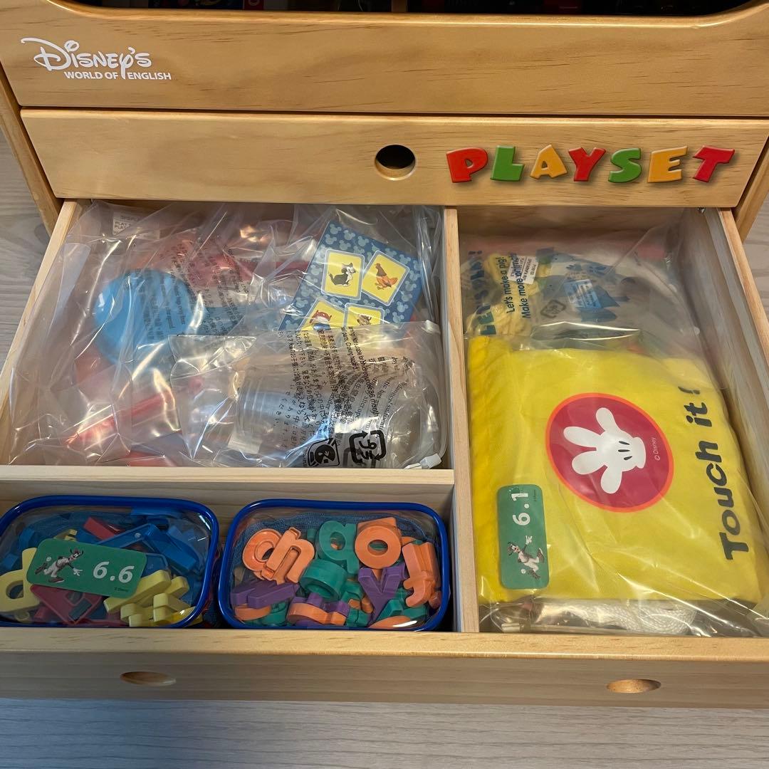 Disney World of English レッツプレイ