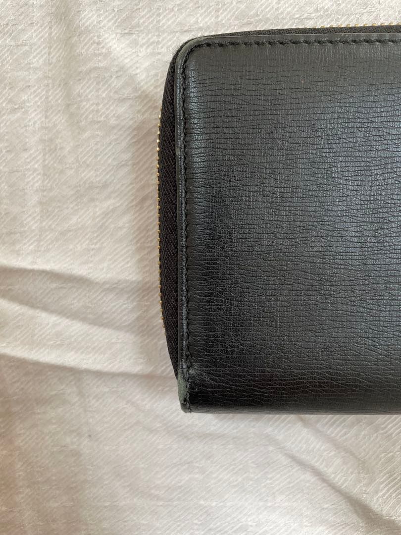 【Rii】GUCCI 黒 長財布 ゴールドロゴ