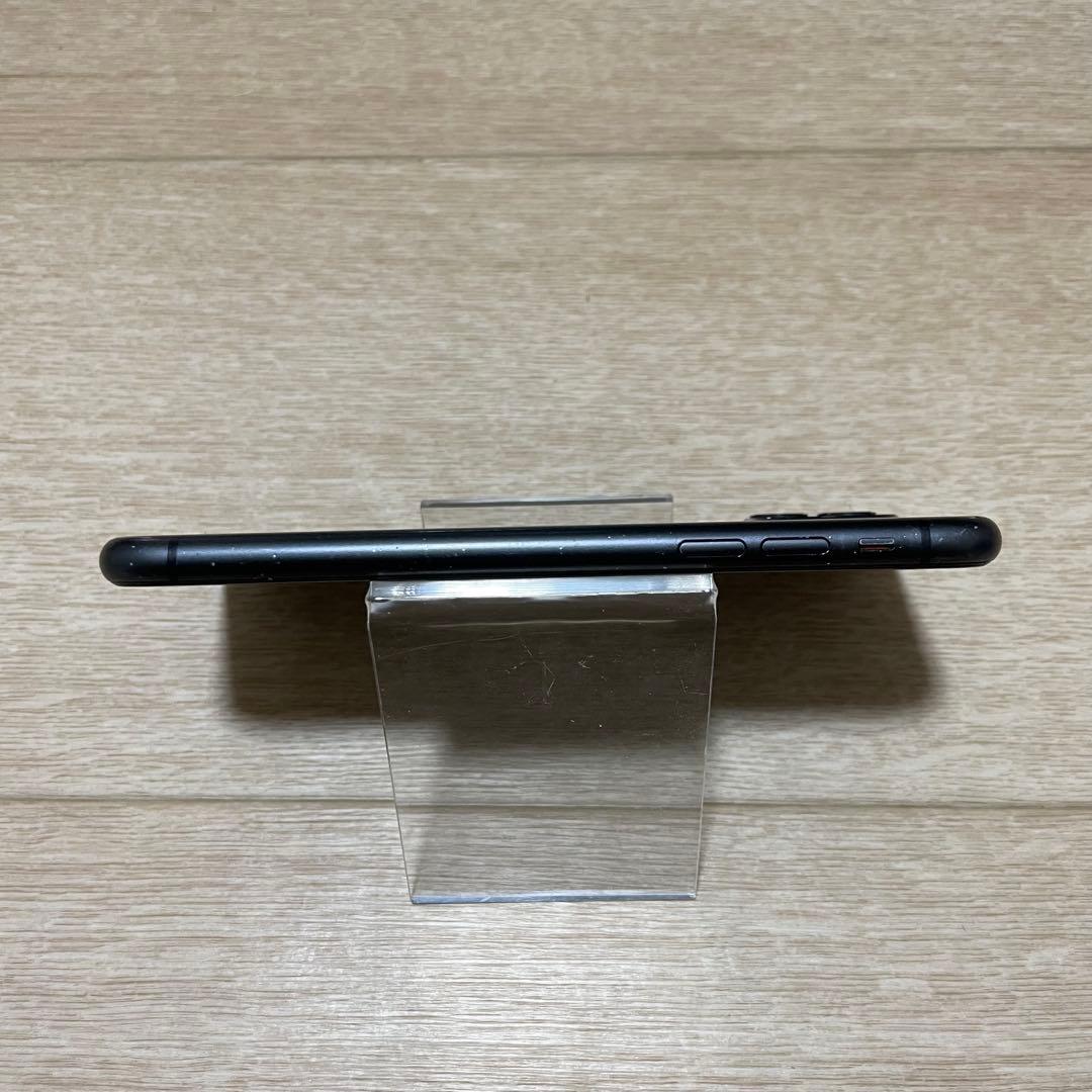 iPhone11 64GB ブラック ケース付き バッテリー最大容量100%