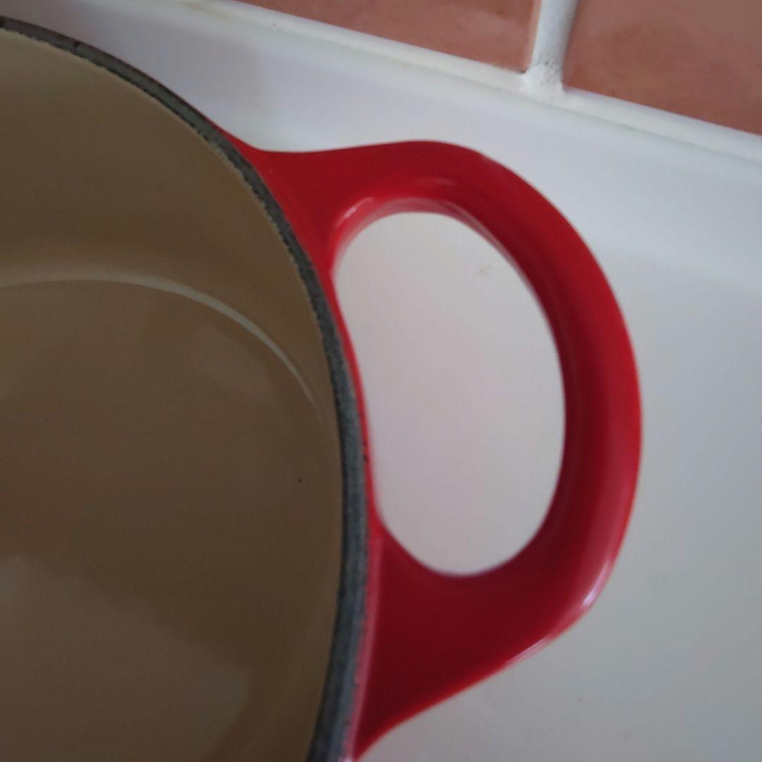 ルクルーゼ　ココットオーバル　25cm レッド　両手鍋