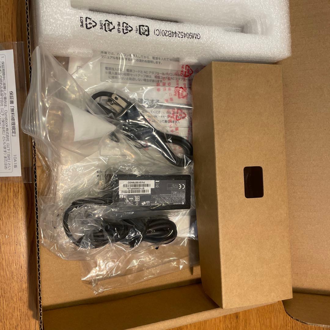 dynabook K70/HY 2in1ノートPC