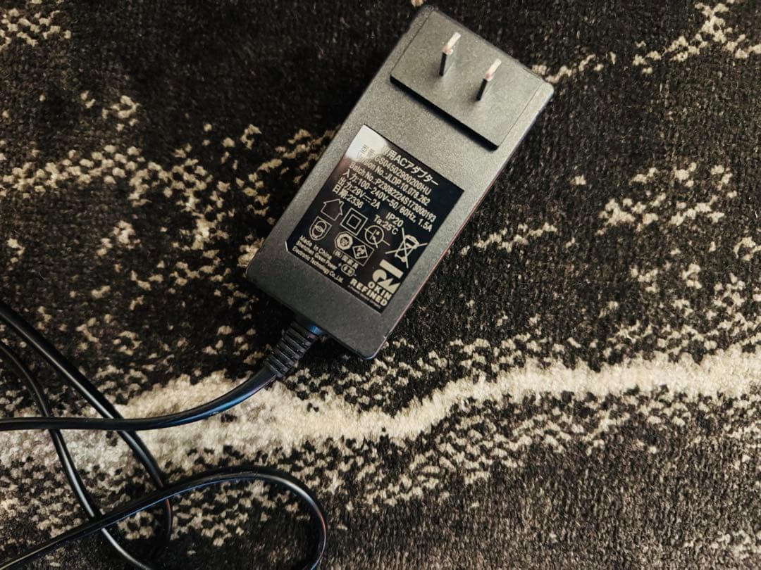 【新品未使用】【レザーテック　革】【電動リクライニングチェア】【人気カラー】