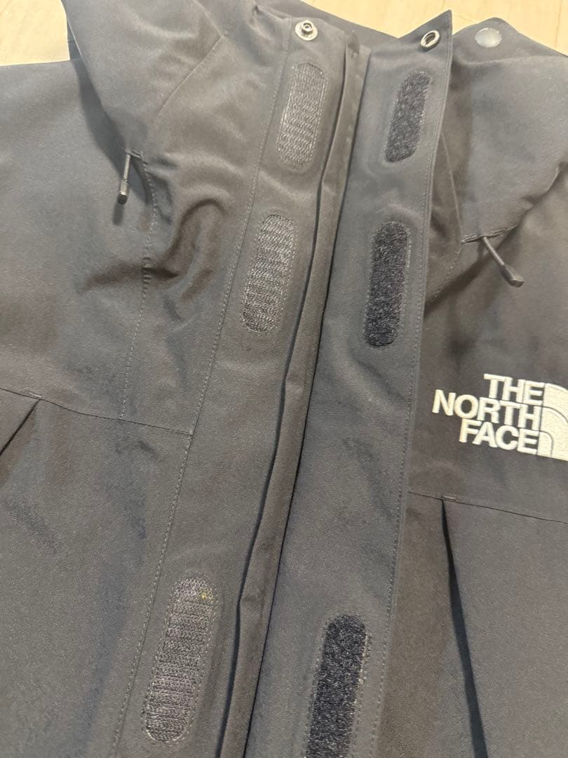 ノースフェイス マウンテンジャケット 黒　M　NP61800