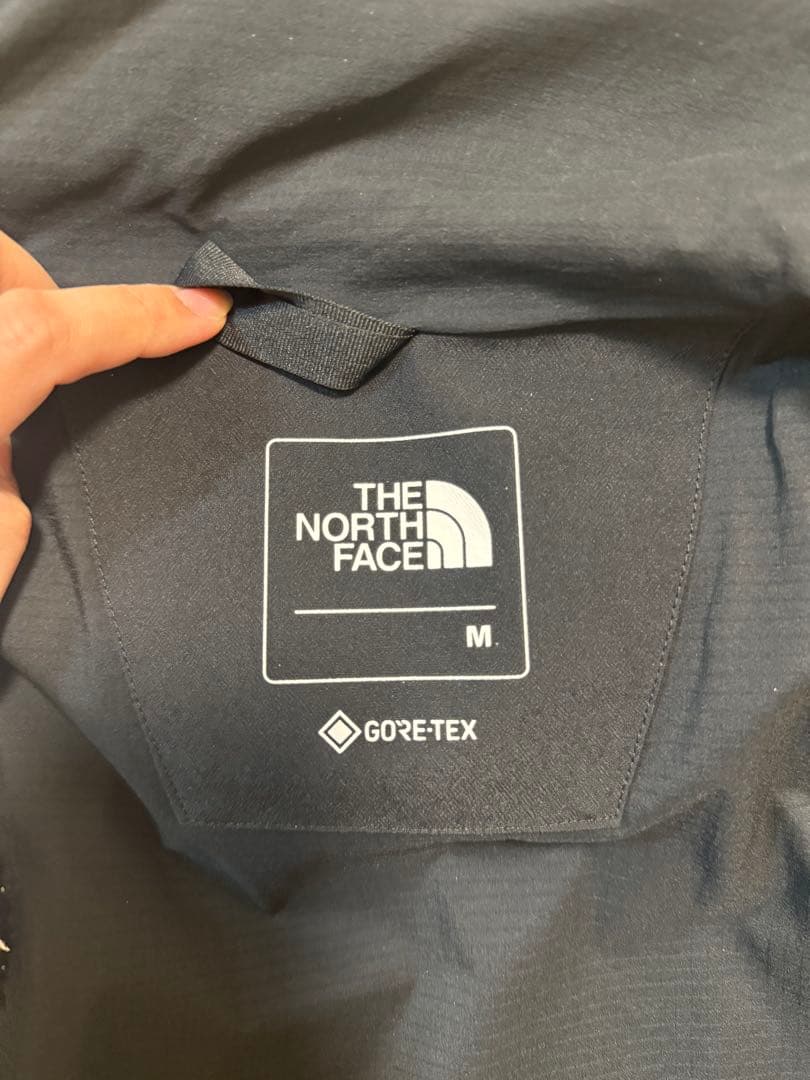 ノースフェイス マウンテンジャケット 黒　M　NP61800
