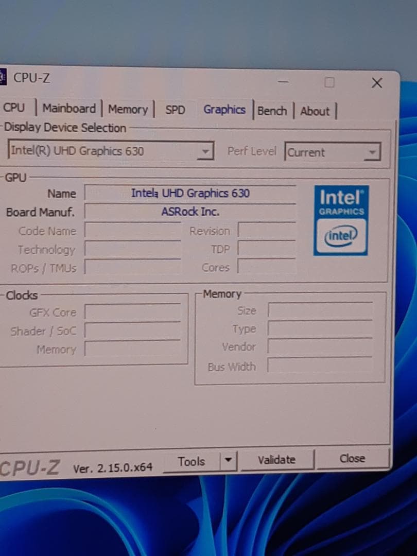 自作PC　i3 8100・8GB・SSD180GB・Win11