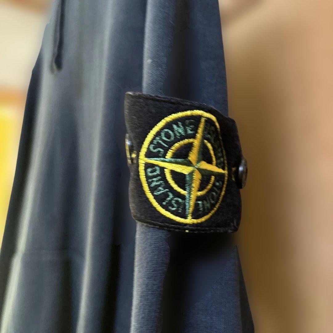 トップス Stone  foodie