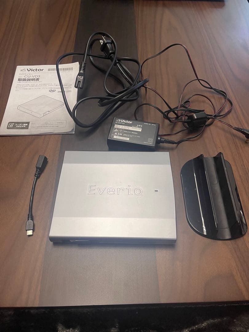 16さん専用　JVC エブリオ GZ-RX130-B 黒　ライター　三脚セット